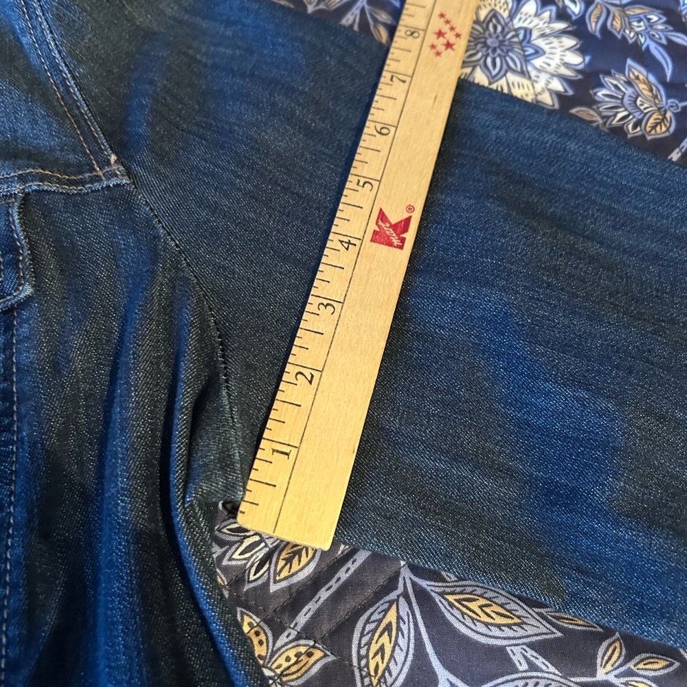 Chico’s Large Size 2 Blue Denim Jacket - Picture 9 of 11